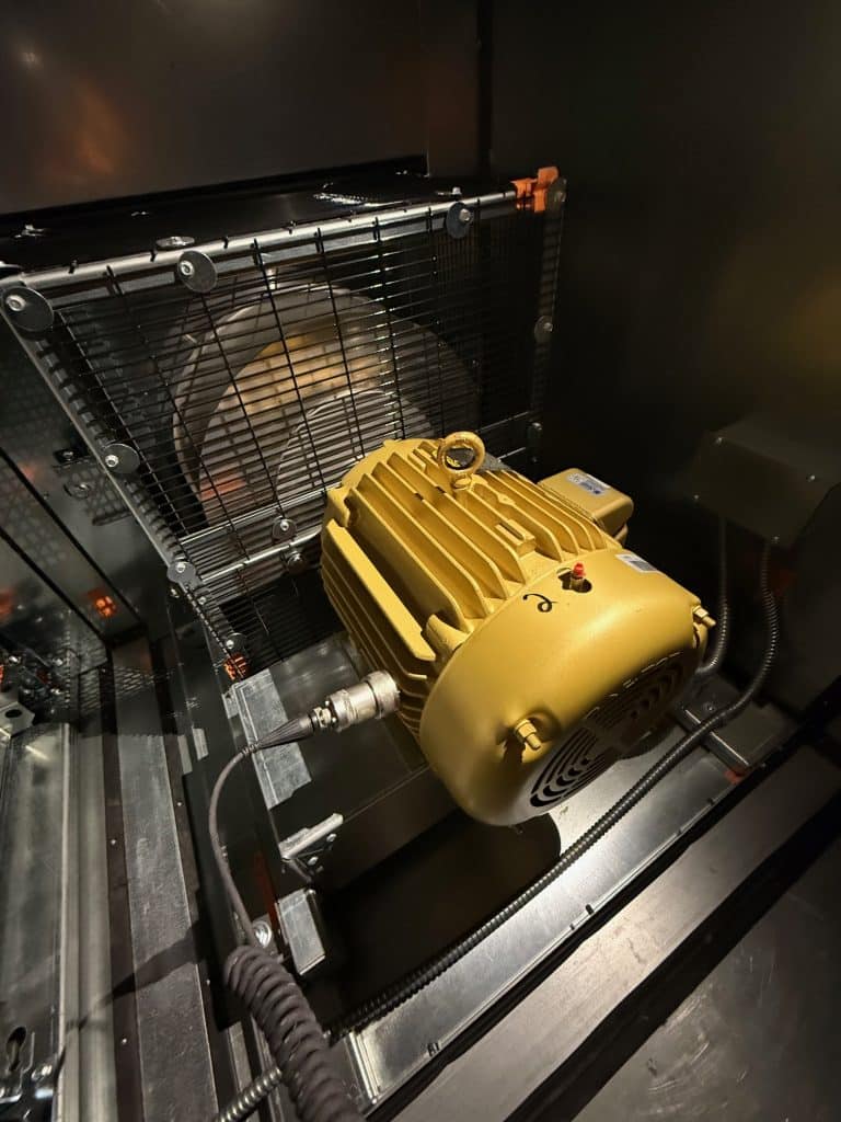 Services 1 IMG 1852 002